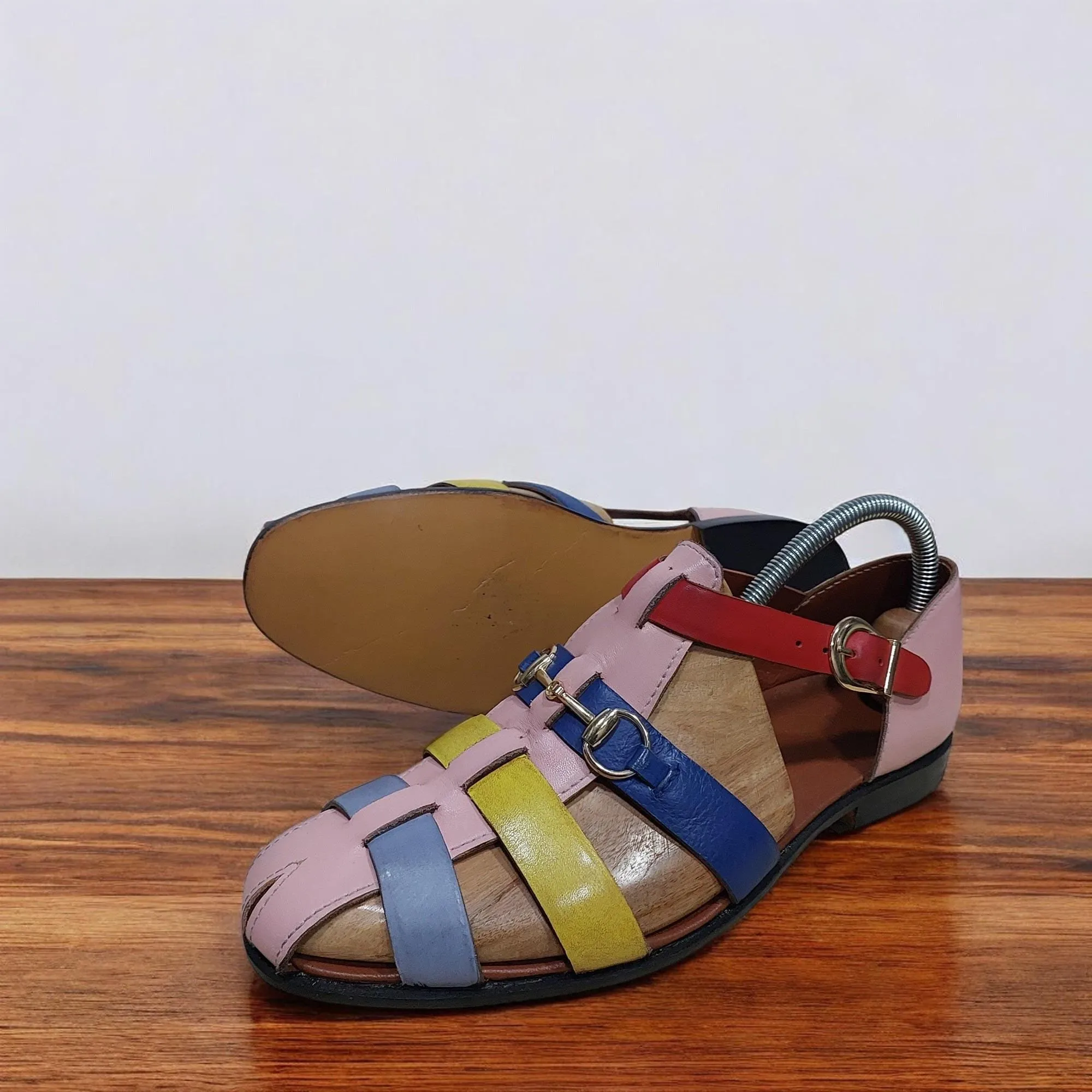 Artisan Multi-Hued Sandals: Trendy Summer Style