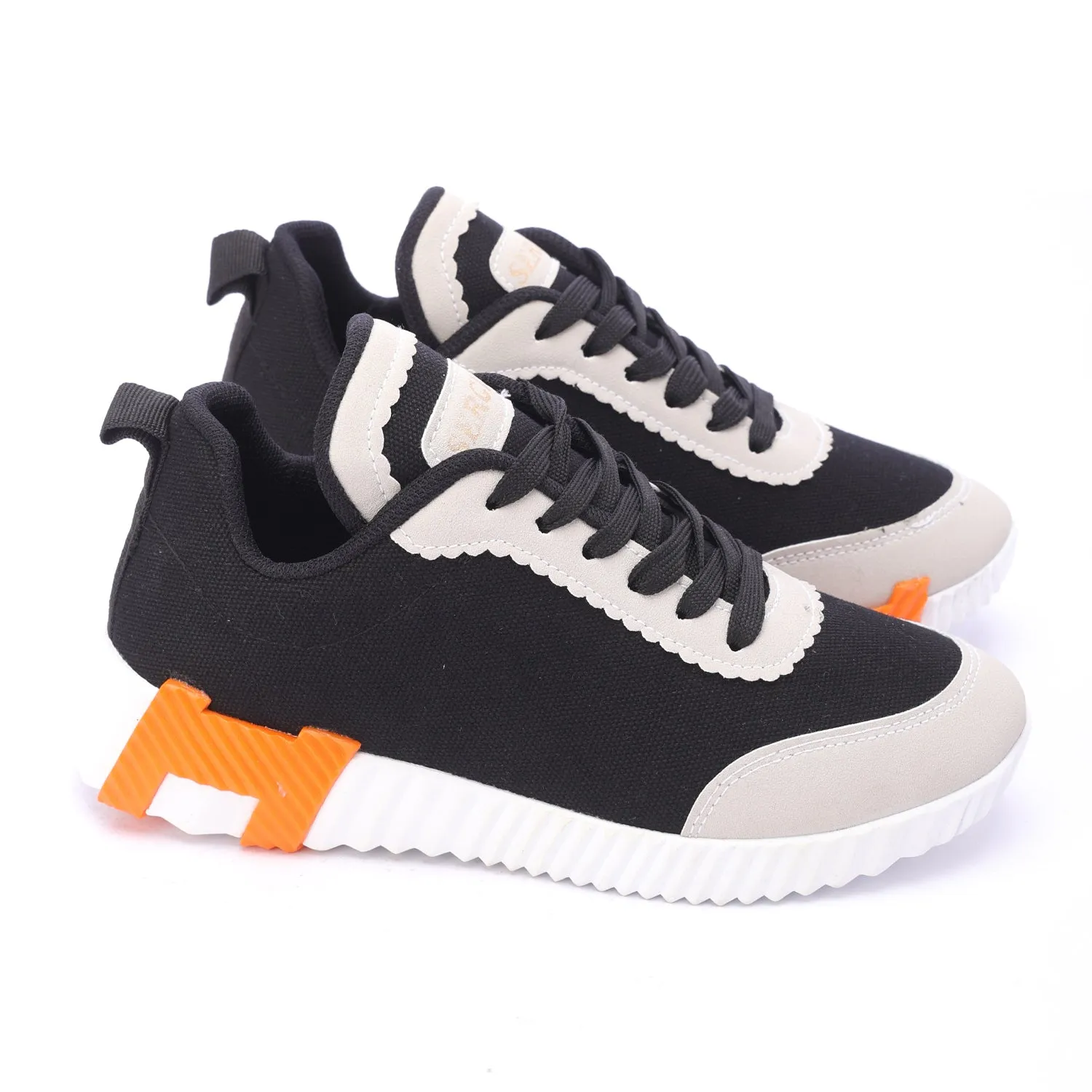 Canvas Edge Runner-Black