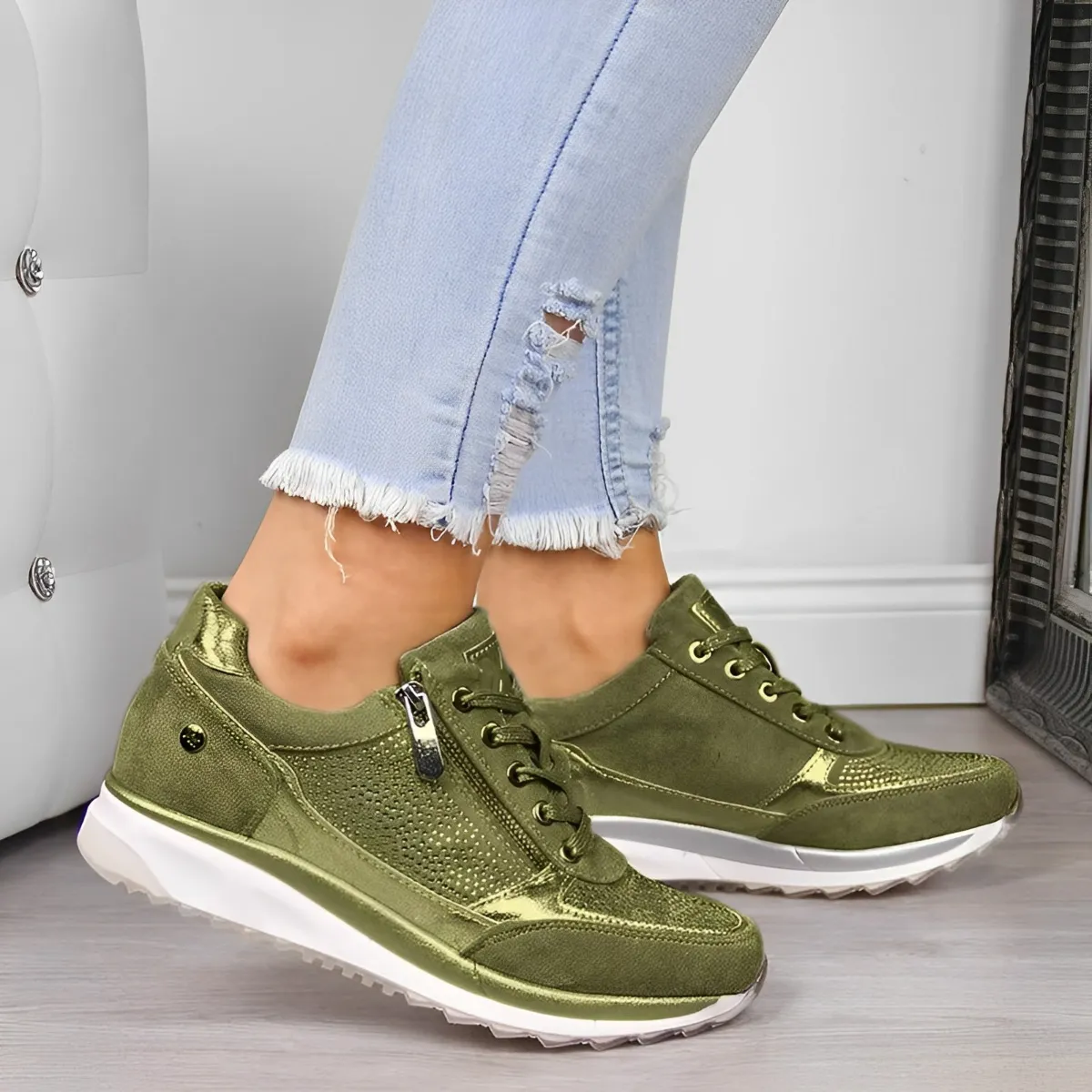 Elegant Zipper Sneakers