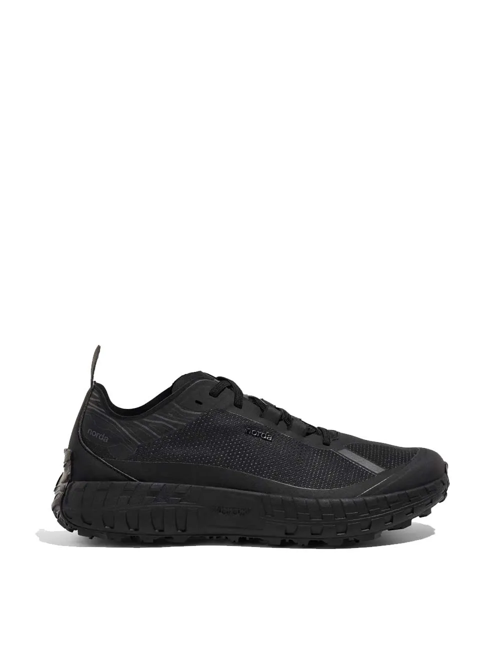 Sneakers "001 Core W"